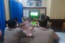 Polsek Buay Madang Timur Polres OKU Timur menggelar kegiatan Nonton Bareng (Nobar) Pesta Bola Dunia 2026 pada Minggu (21/06/2026) dini hari di Mako Polsek BMT.