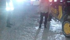 Guna menjamin rasa aman bagi masyarakat, 4 personel Polsek Buay Madang Timur Polres OKU Timur dipimpin Aiptu M Ali Amin melaksanakan giat Kegiatan Rutin Yang Ditingkatkan (KRYD) dan Patroli Subuh di Jalan Desa Sumber Asri. 