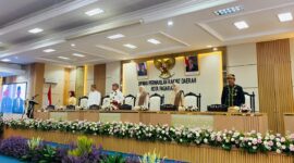 fhoto : ketua dan wakil ketua dprd bersama gubernur sumsel serta walikota dan wakil walikota pagar alam pimpin sidang paripurna hut kota pagar alam ke-25