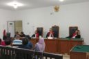 Saat para saksi dihadirkan disidang PN Palembang selasa (23/6/2026) 

Saat Terdakwa  Kurniati Hasda Ayu dihadirkan di PN Palembang, Selasa (23/6/2026)