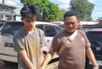 Foto:  pelaku digiring polisi
