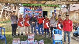 Peringati Hari Bhayangkara ke-80, Kapolres Empat Lawang Salurkan Bantuan untuk Korban Kebakaran di Muara Pinang