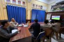Kapolsek Buay Madang Timur Iptu Swisspo, bersama jajaran anggota dan warga menyaksikan pertandingan babak 32 besar Pesta Bola Dunia 2026 antara Afrika Selatan melawan Kanada di Mako Polsek Buay Madang Timur, Kabupaten OKU Timur. 