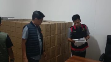 Tim Kejari Palembang Geledah Kantor Dishub Kota, Diduga Terkait Pengadaan Lampu Jalan 2025