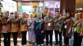 fhoto : wawako pagar alam tinjau stan pagar alam beri dukungan
