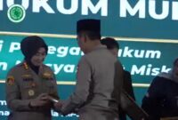Foto : penghargaan dari Kapolda Sumsel