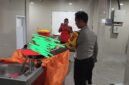 Korban dievakuasi ke RS Bhayangkara Palembang.