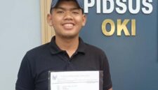 Foto Koordinator Lapangan Forum Pemuda Garuda Sumsel Karel Sinyo