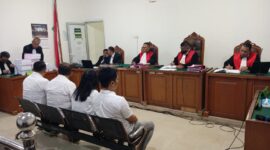 Saat JPU bancakan Tuntutan Empat terdakwa disidang di PN Tipikor Palembang,Senin (13/7/2026)