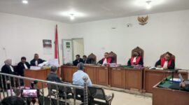Saat JPU bancakan Tuntutan disidang di PN Tipikor Palembang,Senin (13/7/2026)