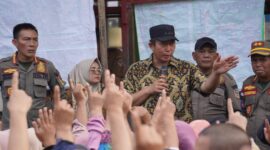 fhoto : penertiban pasar nendagung, walikota pagar alam undi lapak pedagang
