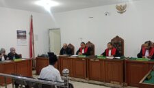 Saat JPU bacakan  dakwaan terdakwa Korupsi Layanan BTN e-Batara Pos di sidang PN Tipikor Palembang, Rabu (15/7/2026)