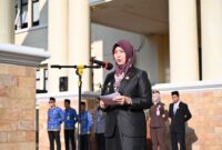 fhoto : wawako pagar alam hj. bertha bertindak sebagai inspektur upacara harkopnas ke-79 dan hani 2026