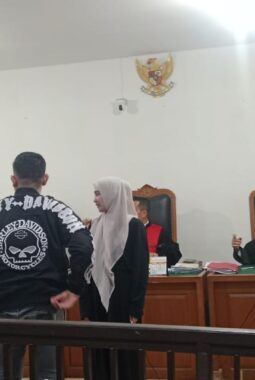 Diduga Aniaya Kekasih karena Cemburu, Terdakwa dan Korban Berdamai di Sidang PN Palembang