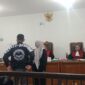 Momen saat korban dan terdakwa saling bermaaf-maafan terjadi dalam persidangan yang digelar di Pengadilan Negeri (PN) Palembang, Senin (20/7/2026).