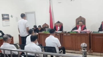 Saat majelis hakim Jatukan Hukuman Keenam Terdakwa disidang PN Tipikor Palembang, Rabu (22/7/2026)