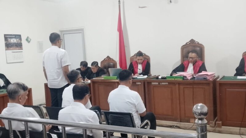 Saat majelis hakim Jatukan Hukuman Keenam Terdakwa disidang PN Tipikor Palembang, Rabu (22/7/2026)