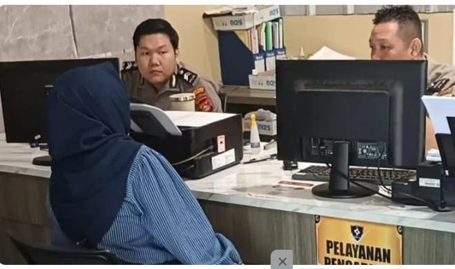 Korban Saat Melapor ke Polisi