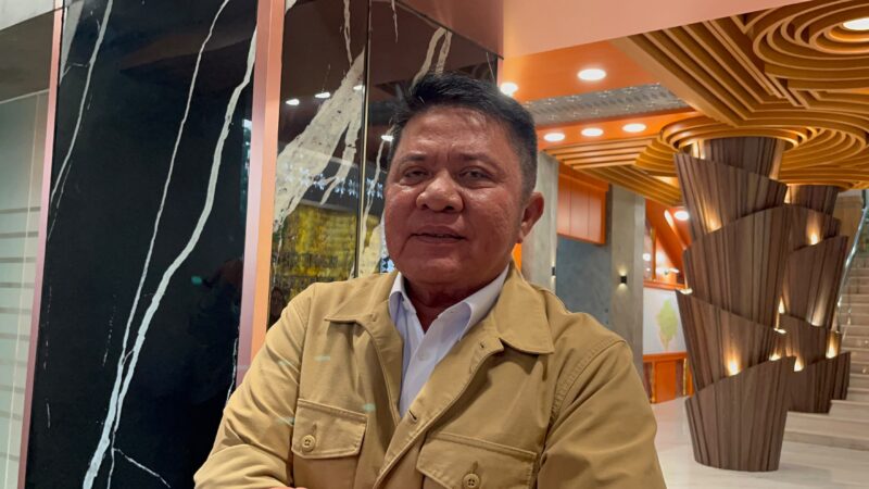 Gubernur Sumsel, Herman Deru saat diwawancarai langsung di Kantor Gubernur, Kamis (23/7/2026). Foto: Tia
