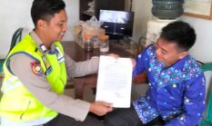 Cegah Kebakaran Lahan, Polsek Buay Madang Timur Gencarkan Sosialisasi Maklumat Karhutla ke Warga Desa