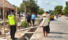 Perkuat Kamtibmas, Personel Polsek Buay Madang Timur Gelar Aksi Sambang Warga