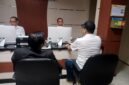 Foto :  korban Baju Putih didampingi kuasa hukumnya