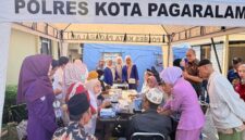 fhoto : pelayanan kesehatan gratis dalam rangka kunjungan kapolda sumsel ke kota pagar alam
