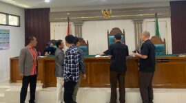 Suasana persidangan praperadilan di PN Palembang, Senin (3/8/2026)