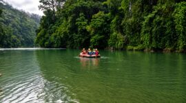 Tim SAR Gabungan cari korban di Sungai Selabung. Foto: Basarnas Palembang.