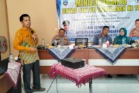 Sejumlah pemangku kepentingan dari unsur Muspika Kecamatan Buay Madang Timur mengikuti pemaparan materi dalam kegiatan Lokakarya Mini Lintas Sektor (Tribulanan) di Aula Pertemuan UPTD Puskesmas Pengandonan, Desa Pengandonan, Kabupaten OKU Timur. 