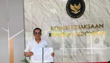 Foto Direktur Eksekutif SIRA, Rahmat Sandi Iqbal, SH saat berada di komisi Kejaksaan RI, Jumad (7/8/2026)