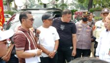 Saat SIRA-PST Gelar Aksi di PN Palembang, Massa Disambut Langsung Juru Bicara PN Palembang, Senin (10/8/2026).