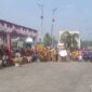 ibu Dermawanita Pariwisata, Eva Sari Dewi Wawan saat melintasi ketwock, dihadapan Para juri dan Ketua Tim Penggerak PKK Empat Lawang
