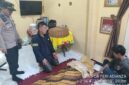 Foto korban di rumah duka
