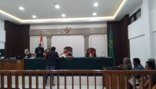 Suasana sidang gugatan 25 media digelar di PN Palembang, Rabu (12/8/2026)