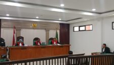 Saat majelis hakim Pengadilan Tipikor pada PN Palembang membacakan amar putusan terhadap terdakwa Yansori dalam persidangan di PN Tipikor Palembang, Rabu (12/8/2026).