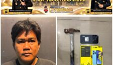 Pelaku saat diamankan di Polres Prabumulih. Foto: dokumen polisi.