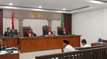 Saat dua Terdakwa memberi keterangan didalam sidang yang digelar di PN Tipikor Palembang, Kamis (13/8/2026)