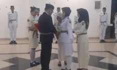 Bupati Joncik Kukuhkan  Paskibraka Empat Lawang