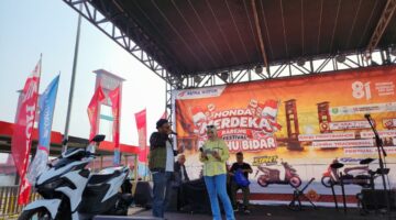 Honda Merdeka Hadir di Festival Perahu Bidar, Dukung Kelestarian Budaya Palembang