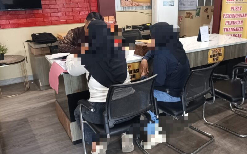 Periksa Ponsel Suami, IRT Palembang Temukan Video Perselingkuhan