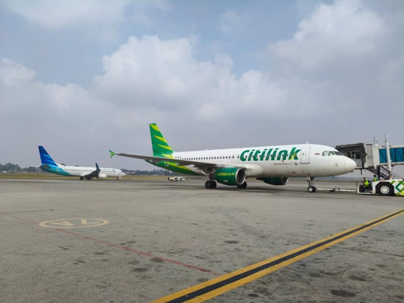 Maskapai penerbangan Citilink Indonesia resmi mengoperasikan kembali rute penerbangan langsung Palembang – Bandung PP dari Bandara Internasional Sultan Mahmud Badaruddin (SMB) II pada Senin (18/8/2026). Foto: Bandara SMB II Palembang