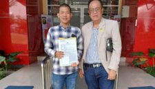 Saat keluarga korban didampingi kuasa hukum H. Budiman Kusairi, SH., MH membuat laporan di polda Sumsel, Rabu (19/8/2026)