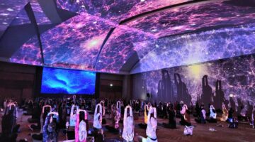 ARYADUTA Palembang Jadi Pionir Cinematic Yoga, Hadirkan Tren Wellness Experience Baru di Palembang