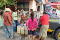 Polsek Buay Madang Timur Salurkan 2.000 Liter Air Bersih Hadapi Krisis Kemarau di Desa Teko Rejo.