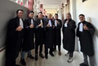Tim kuasa hukum Junaidi alias Arjun, usai mengikuti persidangan di Pengadilan Negeri (PN) Palembang beberapa waktu lalu.
