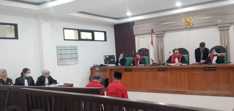 Saat JPU bacakan tuntutan pidana terhadap Dua terdakwa disidang yang digelar di PN Palembang, Senin (24/8/2026)