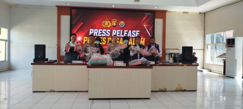 fhoto : ungkap kasus/prees realese tindak pidana pencurian di wilayah hukum polres pagar alam