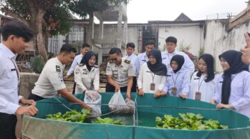 Dukung Ketahanan Pangan, Rutan Baturaja Tebar Benih Ikan Lele