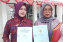 Saat kuasa hukum Tergugat II dari LBH Bima Sakti, Indah Permatasari SH MH saat ditemui di PN Palembang, Kamis (27/8/2026)